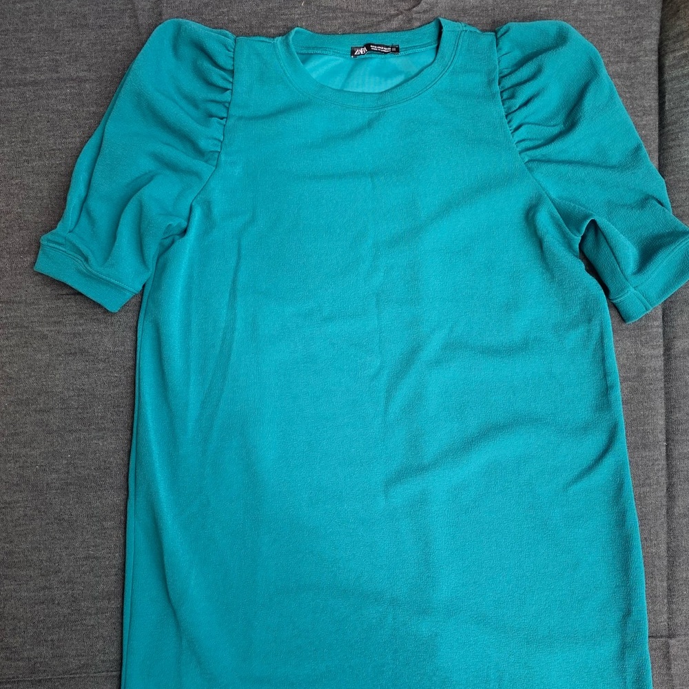 Lantern short sleeve dress